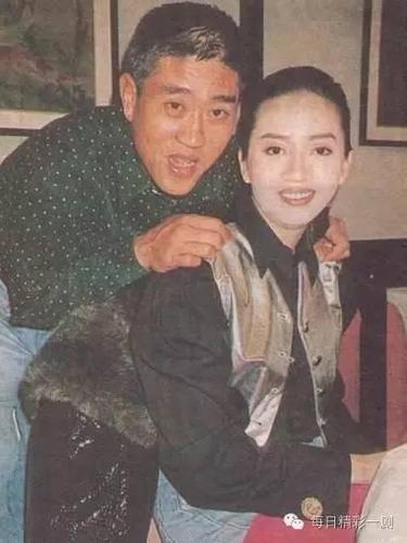 梅姐和小黑柯受良,可惜都不在了,怀念他们