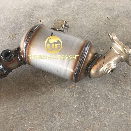 大众13款新捷达,新桑塔纳三元催化器 全国包验车过年检灭故障灯