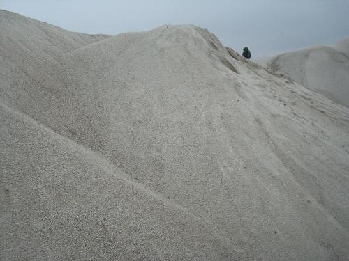 供应精密铸造用石英砂40-70目