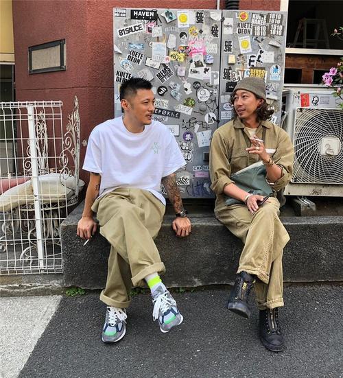 990v2 m990md 余文乐联名 五层组合大底 台产丝光麂皮制 新百伦慢跑鞋