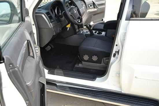 2021款三菱帕杰罗v97 国五包牌特惠清仓