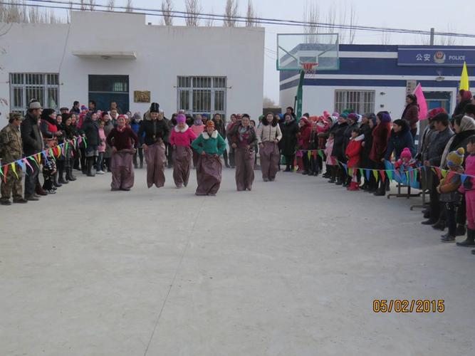 瓦石峡镇举办2015年度迎新春农牧民运动会-若羌县人民