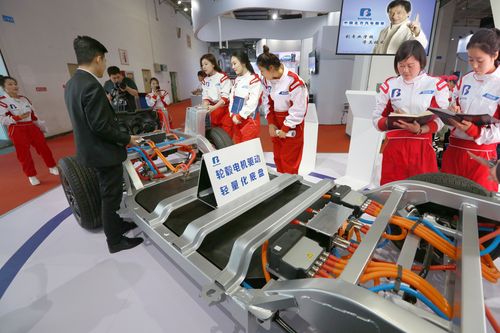 学汽车修理要多久(现在学汽修有前途吗?