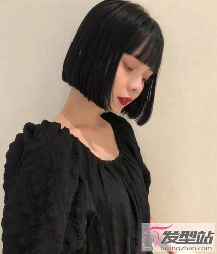 黑色短发适合剪什么发型短直波波头时尚满分