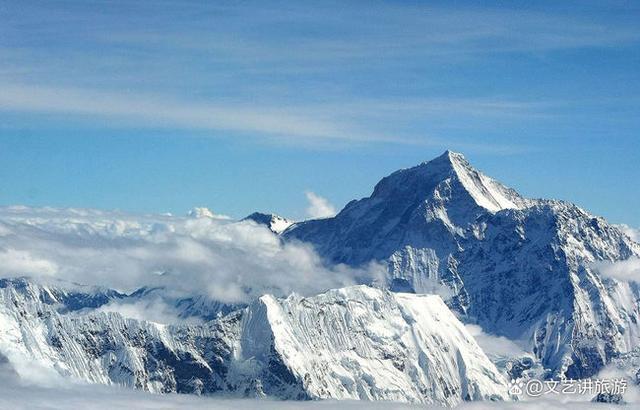 世界十大高峰排名第一在中国邓超曾登上过其中一座