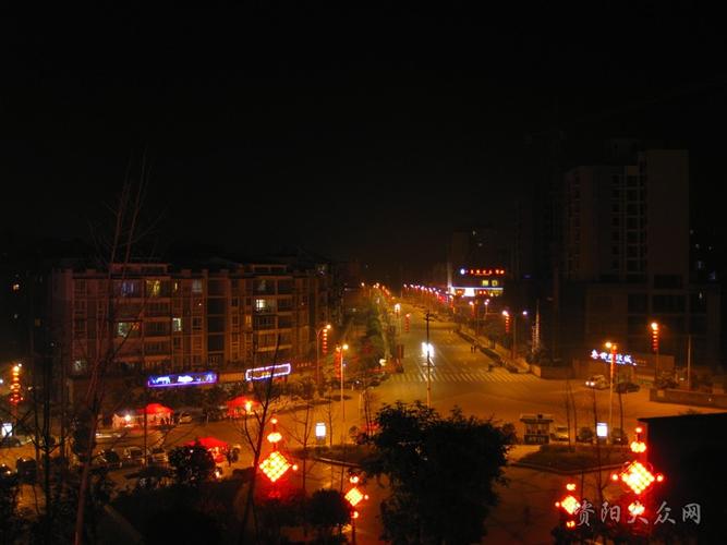 乐至文庙沟夜景,3,4年前,这里还是一片农村