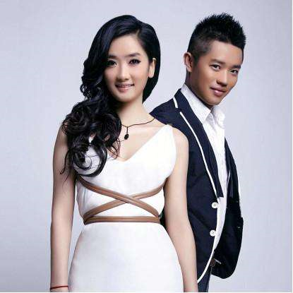 凤凰传奇玲花被曝耍大牌,曾毅和善待人大不同,豪门丈夫人品也差