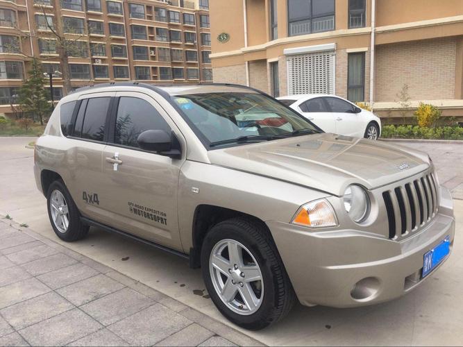 jeep 指南者(进口) 2010款 2.4 运动版