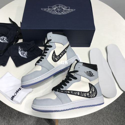 好物推荐aj*dior联名限量款高帮情侣休闲鞋_airjordan