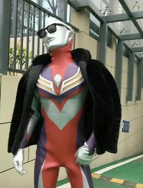 迪迦奥特曼重新上架