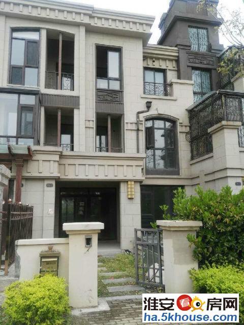 绿地世纪城联排别墅,前后院子,上下五层,实测面积410平