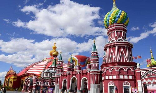 满洲里套娃广场