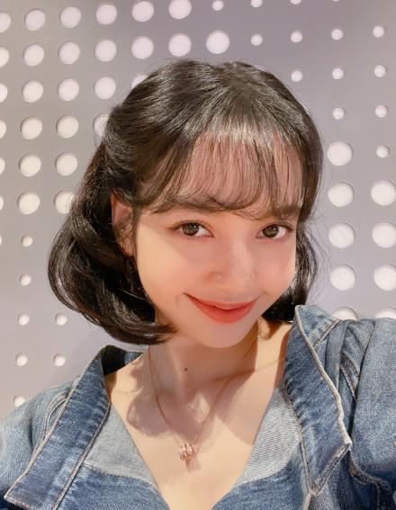 lisa白雪公主同款短发,简直美爆了!