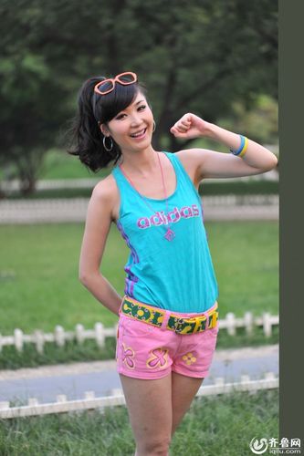 山东广播电视台主持人明星壁纸