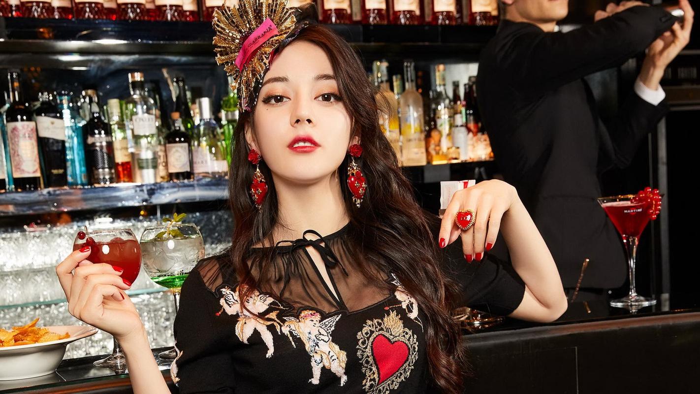 迪丽热巴任《创造101》第二季男团发起人,你期待顶级男团舞出炉吗?