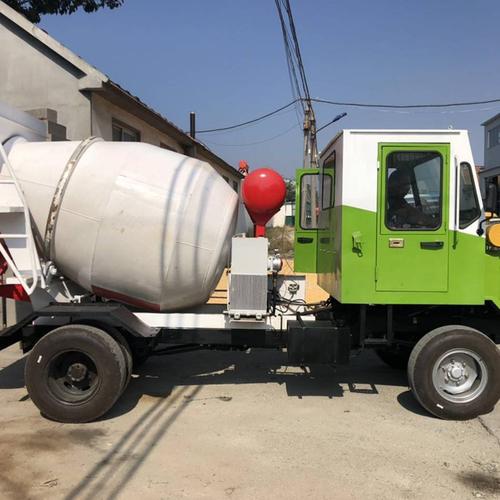 小型混凝土运输搅拌车 四不像小型混凝土搅拌车 多用途小型四驱搅拌车