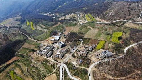 河南确山:美丽的山村---黄石头庄