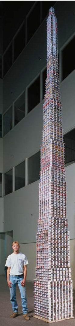 世界上最高的扑克牌建筑