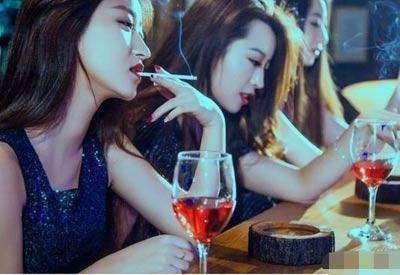 揭露:酒吧女郎潜规则