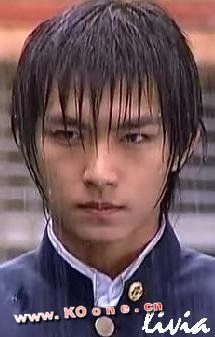 丁小雨~~炎亚纶