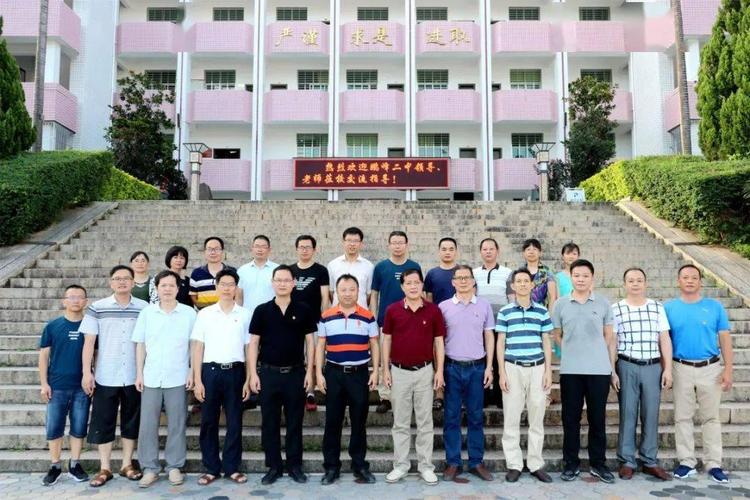 侨光中学党总支部,鹏峰二中党支部开展庆祝建党99周年