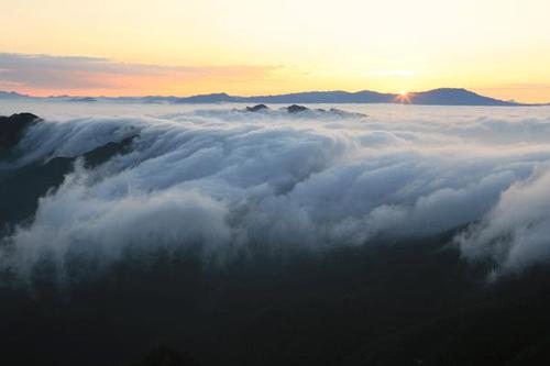 data-lemmaid="6682583">南岳 /a>回龙山是国家aaa级景区,资兴古八景
