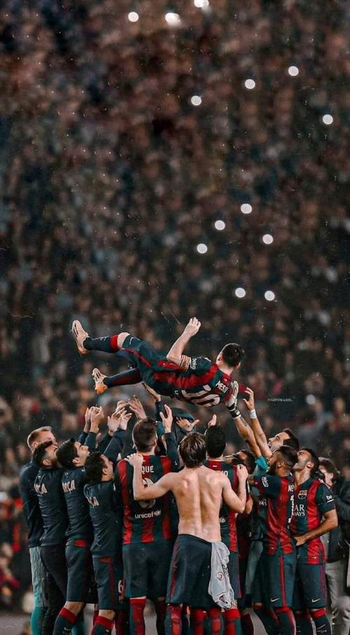 梅西巴萨系列手机壁纸!