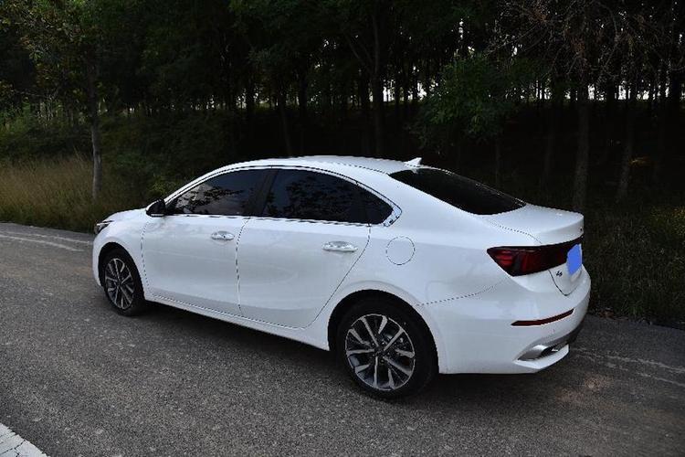 同样是10万元价位家用轿车,我为啥选了东风悦达起亚k3?