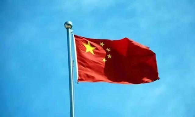 毛主席三次接见的红色外交官:面对上千暴徒赤手空拳保护五星红旗