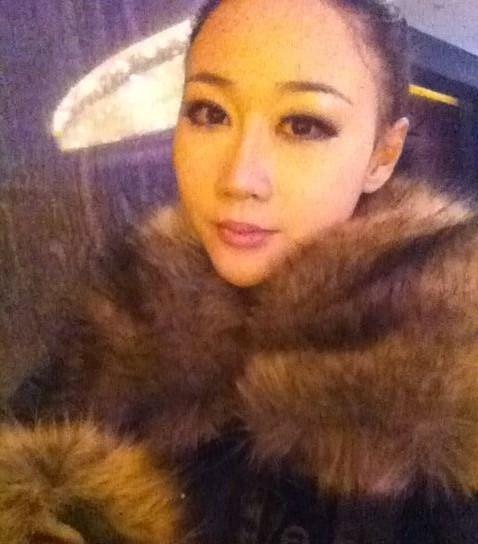 我们约会吧女嘉宾周莹个人资料与美照 感情中的被动者