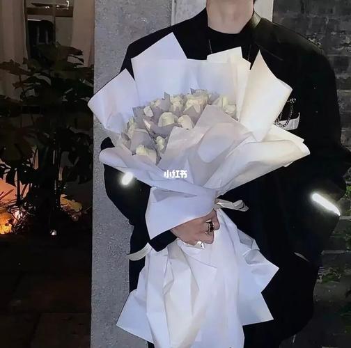 jj超温柔.‖_情侣头像_捧花_素材