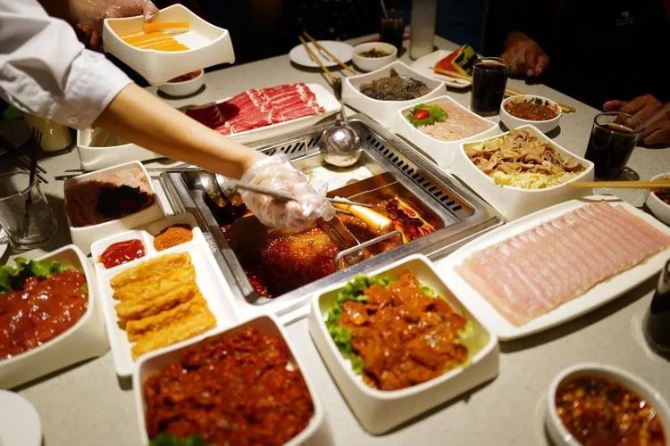 神奇海底捞净亏10亿股价疯涨