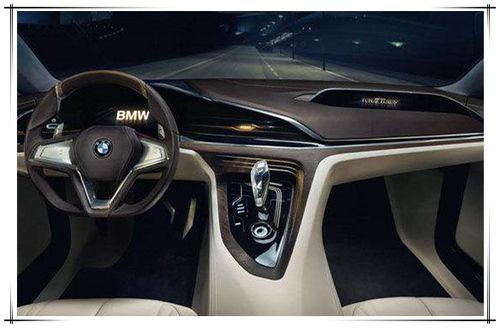 宝马9系终于来了!采用劳斯莱斯对开门设计,迈巴赫看了