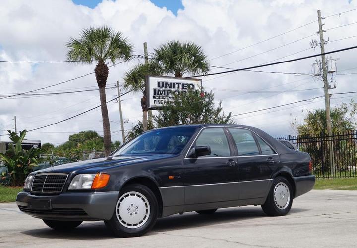 气势不输劳斯莱斯 最喜欢的一代 w140奔驰s级实车