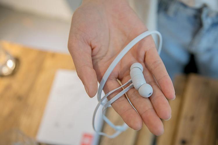 beatsx红白灯交替闪(beats x红白闪烁 修复)