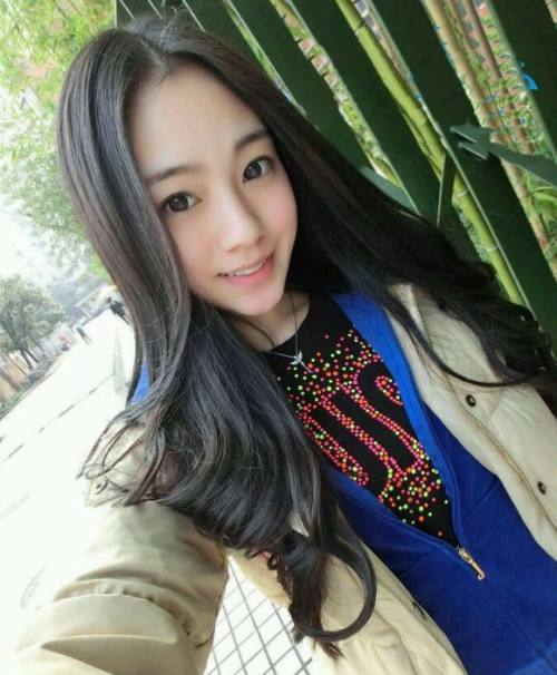 上海同济大学校花:清纯可爱的陈雅婷
