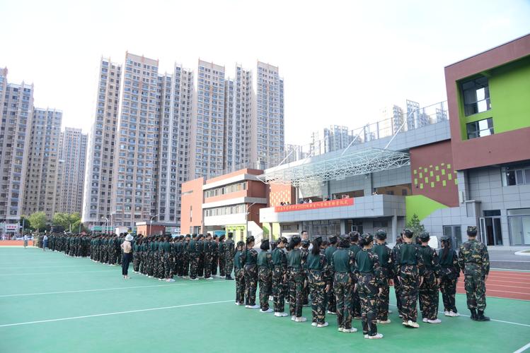 《济南宝华中学》新生结营仪式.