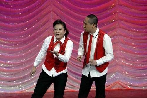 贾玲 白凯南