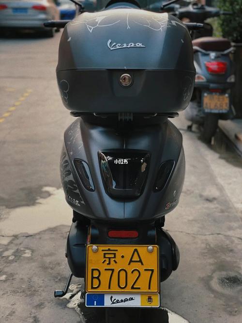 vespa黑化改装_五方park文化创意产业园攻略_vespa_汽车_摩托车