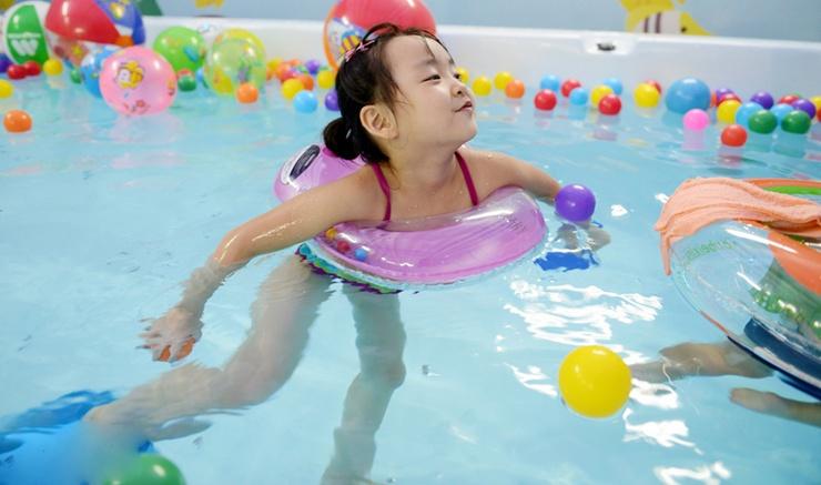 青青宝贝婴儿游泳馆(观海台店)