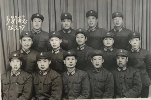 张家口军分区老战友相聚微信平台