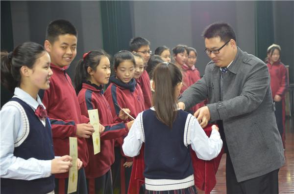 忆往昔峥嵘岁月,恰同学少年——记济宁孔子国际学校初中部2013—2014
