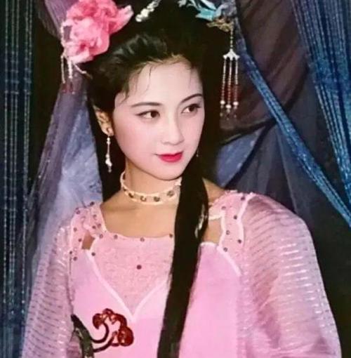 最美女儿国国王朱琳错失真爱结婚两次年近七十仍无一儿半女