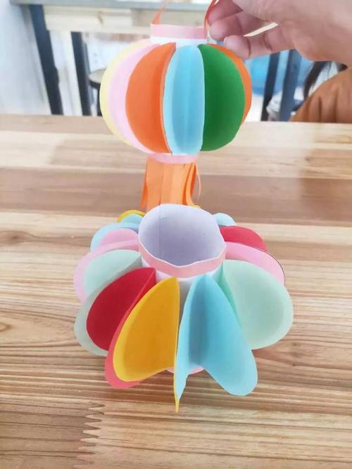 简单五步学会灯笼制作 中秋节跟孩子一起来做灯笼吧