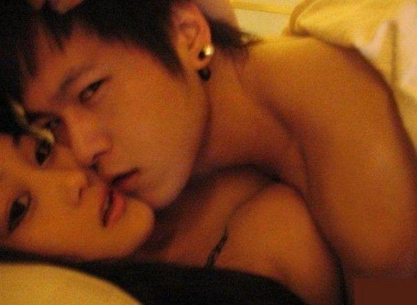 张馨予不雅照再遭曝光网友质疑只为炒作140p