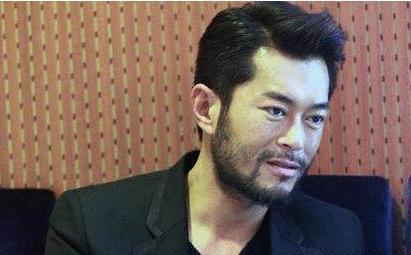 男星留胡子堪比整容, 王宝强帅到巅峰, 陈坤像换了一张脸