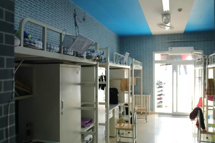 准大学生:河南高校寝室什么样?快来围观!