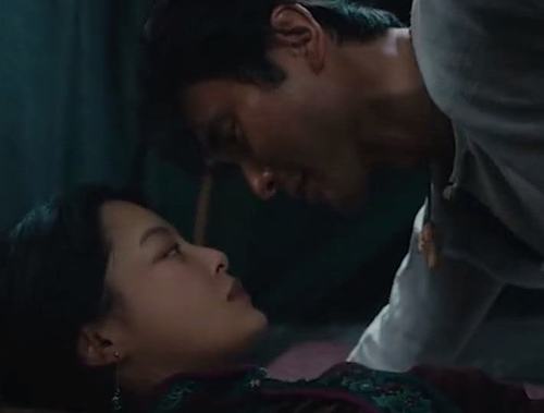 辛芷蕾饰演的红姑娘,火辣的性格和鹧鸪哨两人非常般配,鹧鸪哨对她也