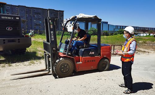 2020年第一场叉车和起重机司机,起重机指挥考证取得优良成绩!