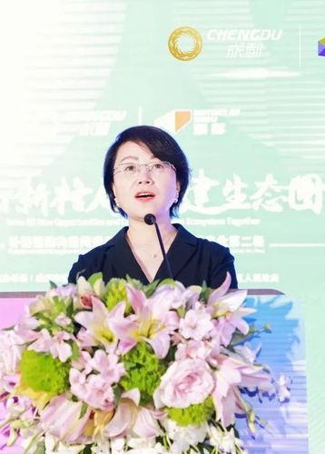 人民政府副区长 成都市新都区 成都市新都区人民政府副区长刘清从当前
